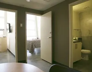 ** Hotel Sait Canada
