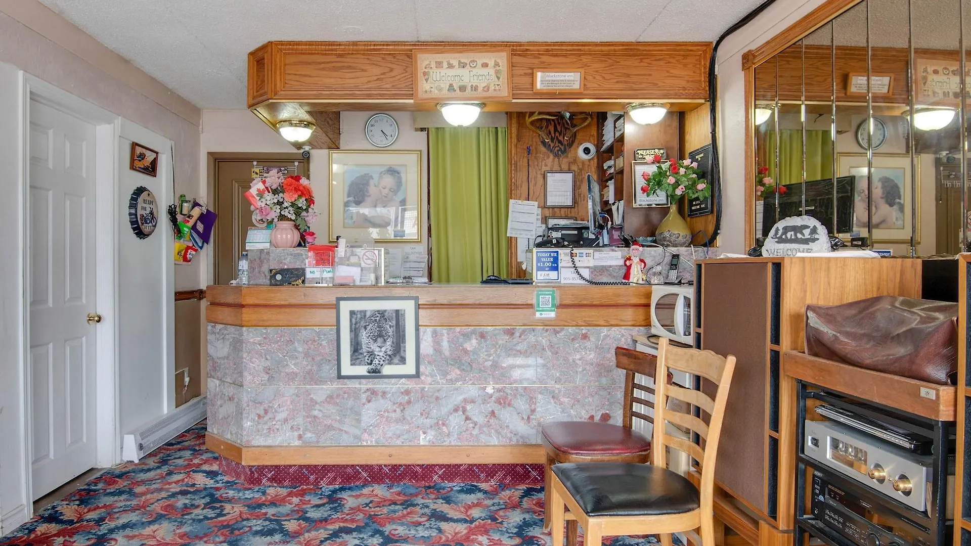 Falls Inn Near Casino Niagara By Oyo Motel